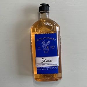 Body wash and foam bath